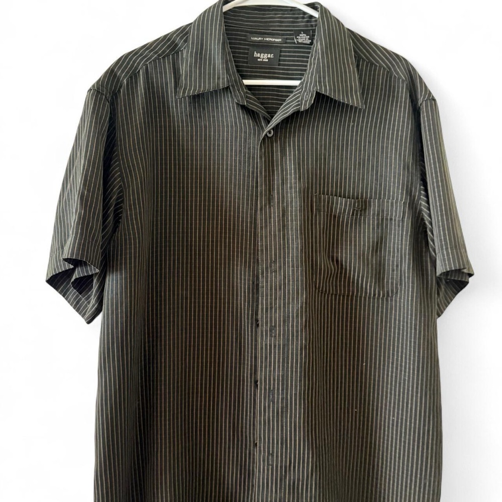 Haggar Men's Dark brown with cream Pinstripe Shirt
